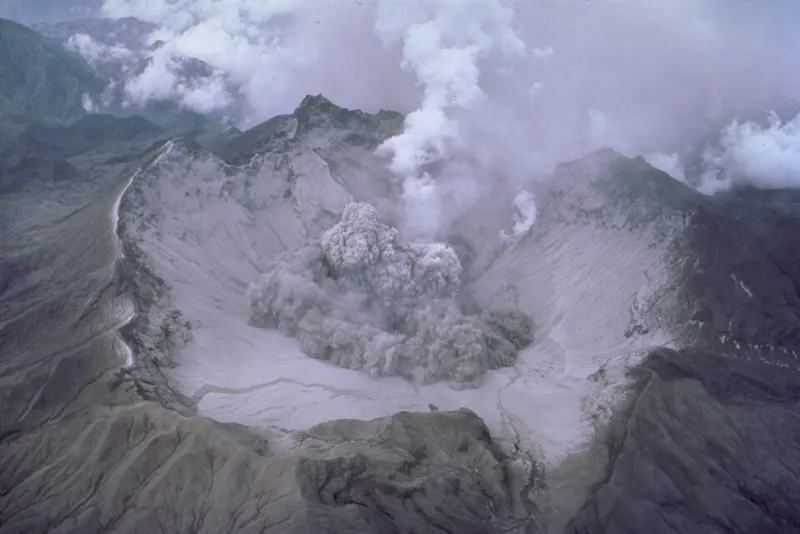 Ash clouds rising from the crater of Mount Pinatubo in 1991